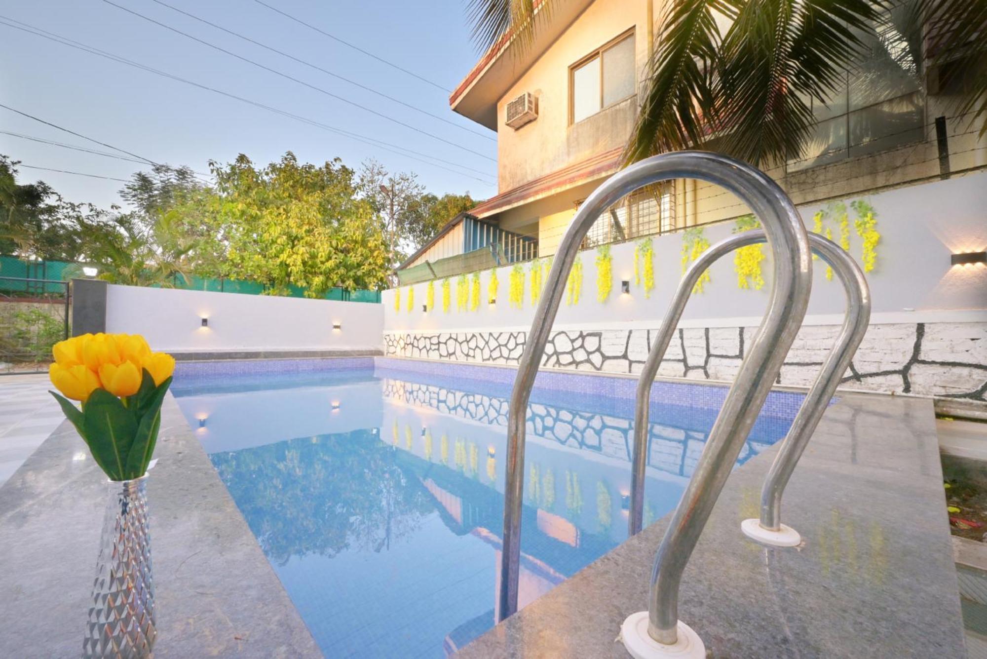 Empyrean Stay Ll 3Bhk Ll Marshall Villa Ll Large Pool Ll Ac Ll Lonavala Luaran gambar